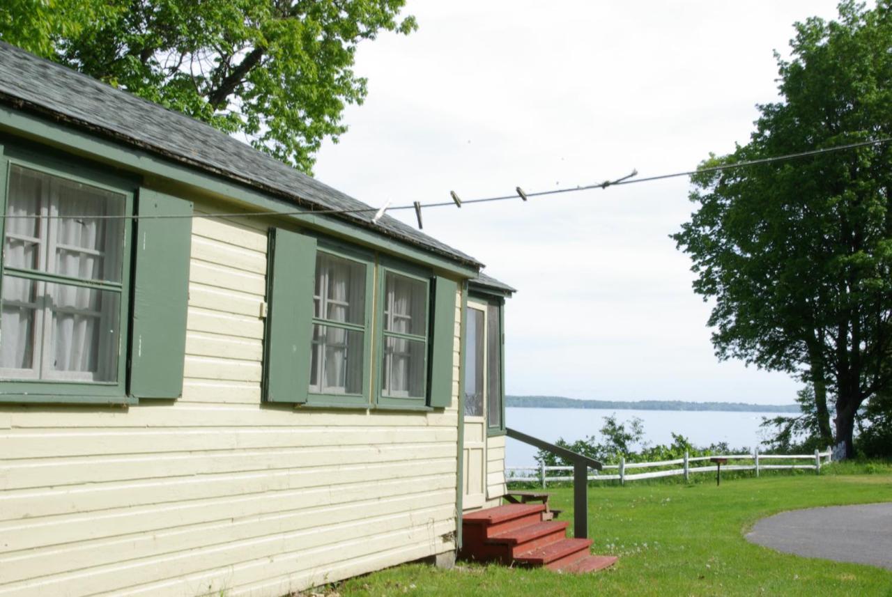 Fair Wind Motel And Cottages Clayton Bagian luar foto