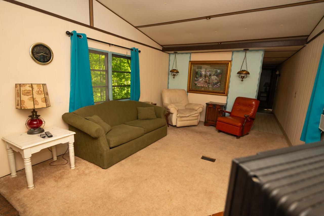 Fair Wind Motel And Cottages Clayton Bagian luar foto