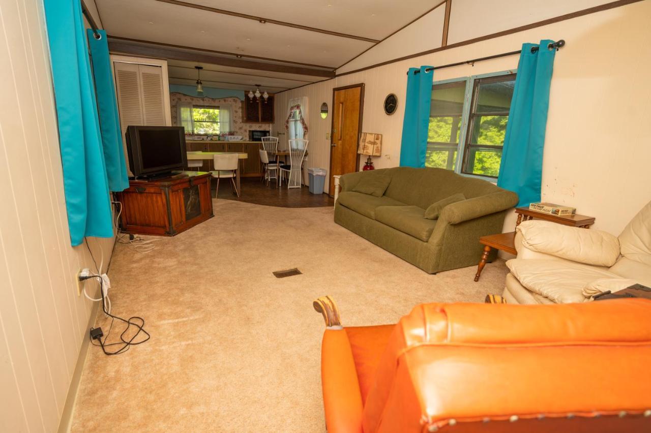 Fair Wind Motel And Cottages Clayton Bagian luar foto