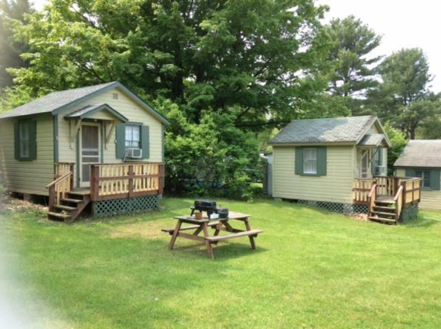 Fair Wind Motel And Cottages Clayton Bagian luar foto
